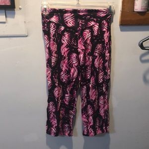 Capri pants